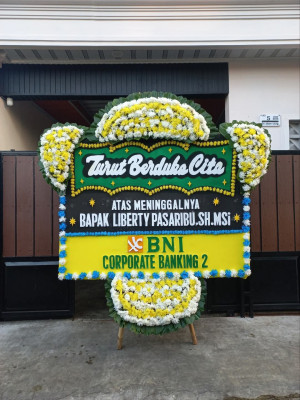 Papan Bunga Duka di Sekadau